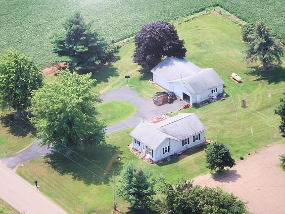 2nd image of 1185 Ralston Rd