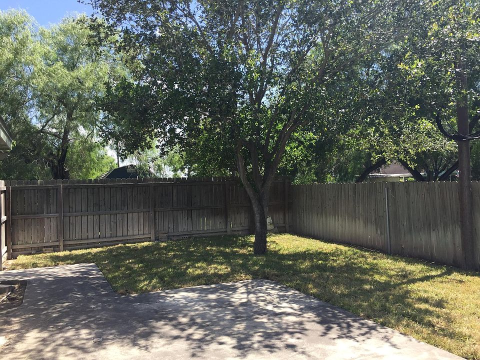2nd image of 707 S 22nd Ave #D