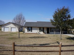 378 Schneider Rd, Seguin, TX 78155