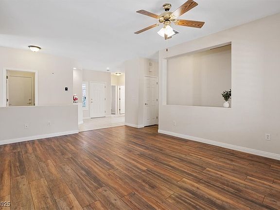 3rd image of 579 Carmel Mesa Dr