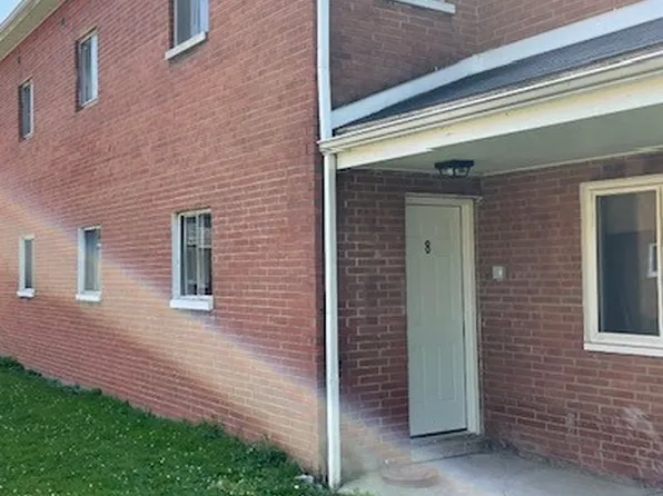 23824 Banbury Cir APT 8, Warrensville Heights, OH 44128