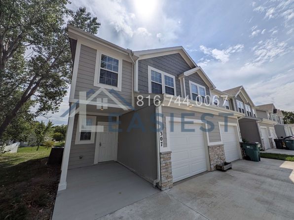 307 N 6th Ter