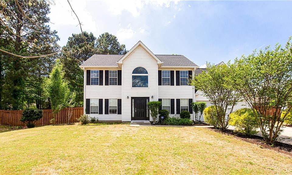 1st image of 501 Grove Park Dr