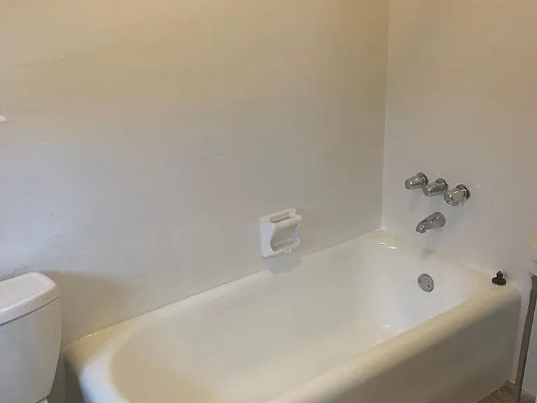 1333 Darby Rd — Photo 8