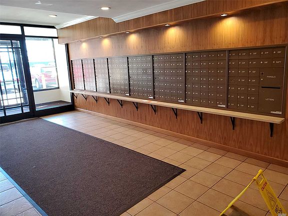 4th image of 20 Wendell St #D22