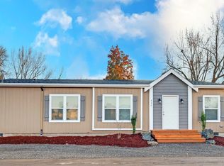 437 35th St, Springfield, OR 97478