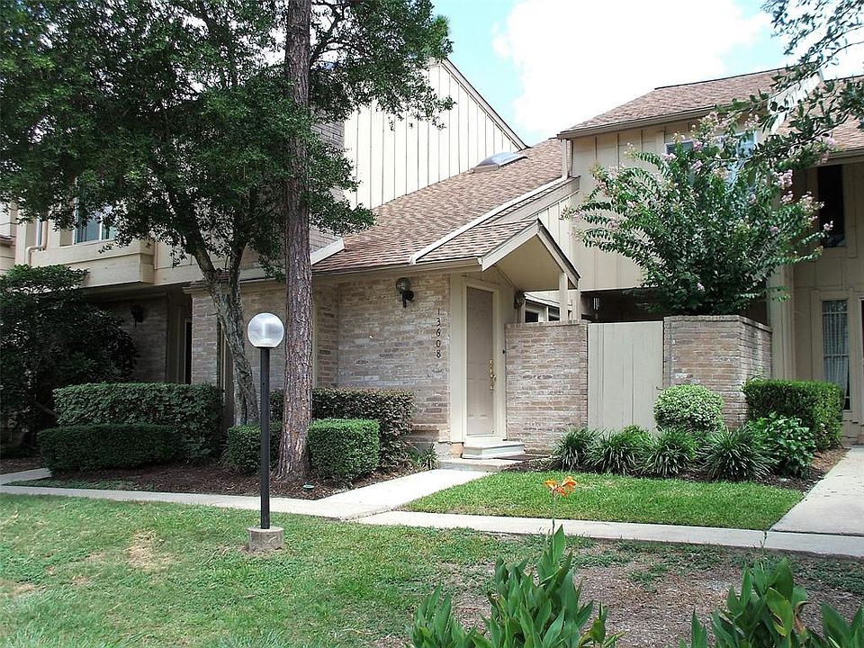 1st image of 13608 Hollowgreen Dr #13/133
