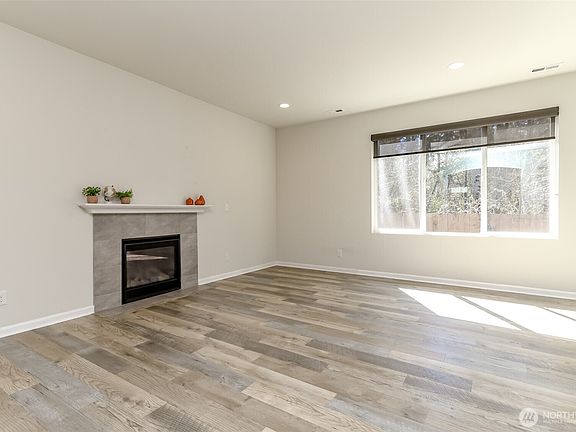 5th image of 7824 165th Street Ct E