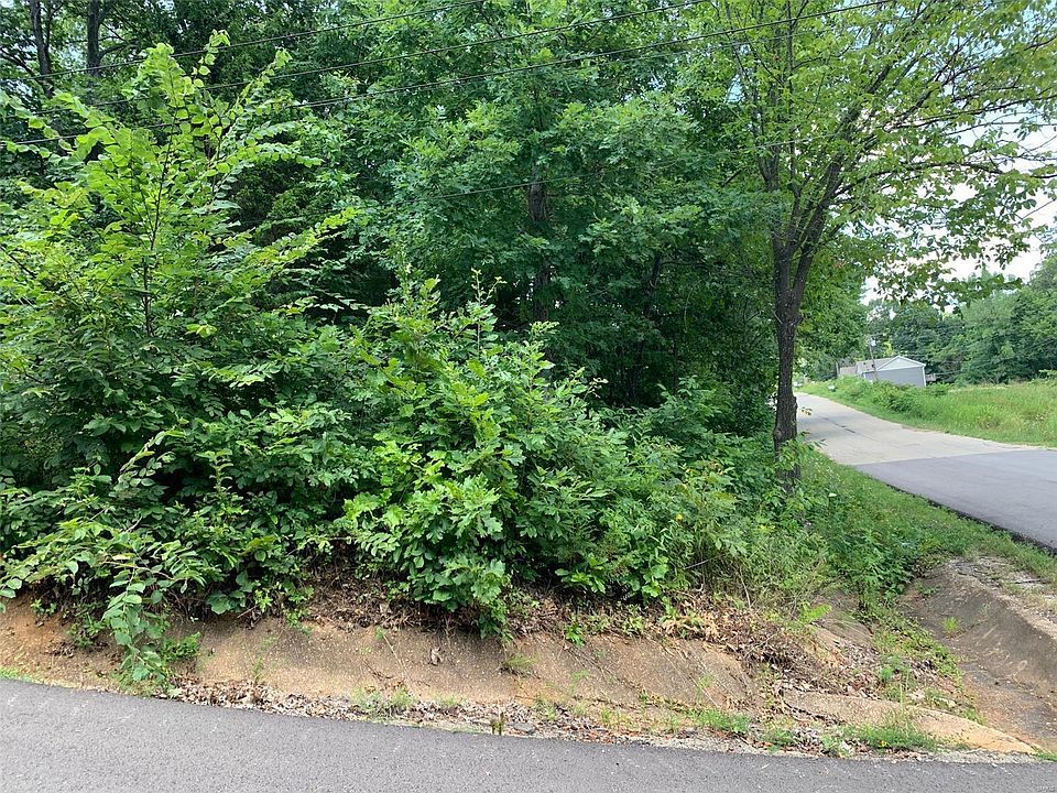 2nd image of 0 Valley Rd