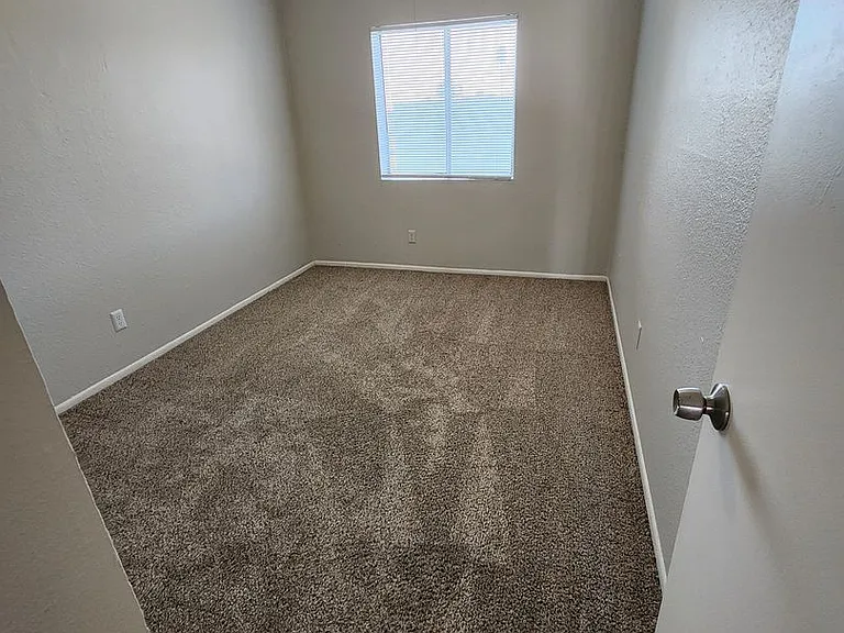 Modern Quarters Apartments — Photo 36