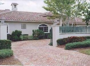 2710 NE 17th St, Fort Lauderdale, FL 33305