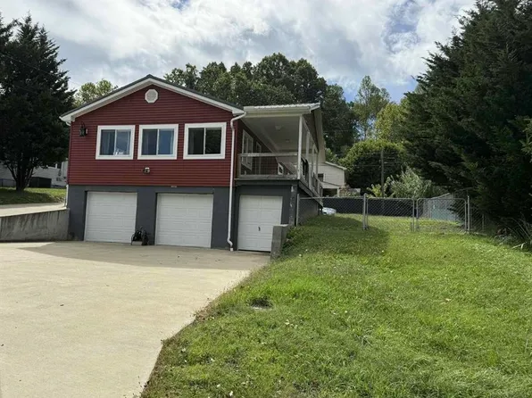 1512 Shady Elm Dr, Flatwoods, KY 41139