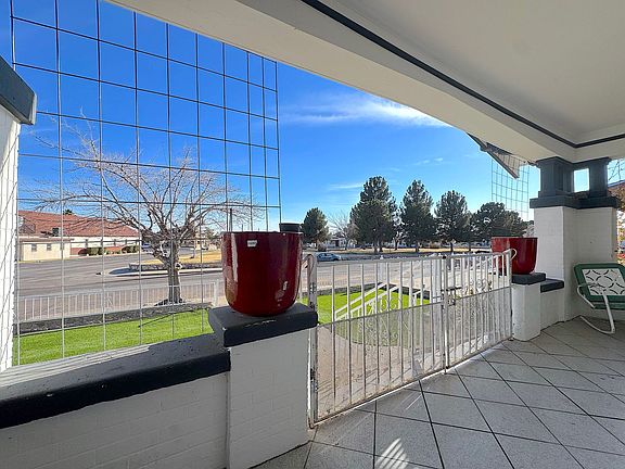 3rd image of 3231 Hueco Ave