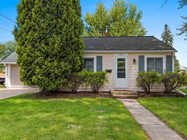 1823 14th Ave, Green Bay, WI 54304