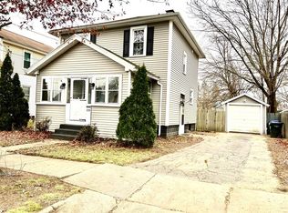 238 Edendale St, Springfield, MA 01104