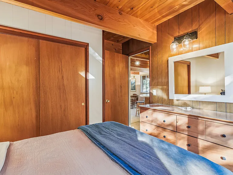 325 Snowbird Loop — Photo 23