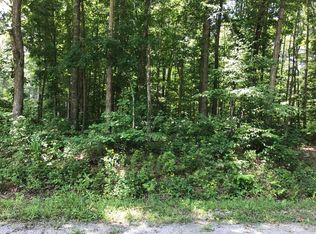 3016 Manhato Rd, Crossville, TN 38572