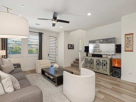 5th image of 16033 Veridian Cir