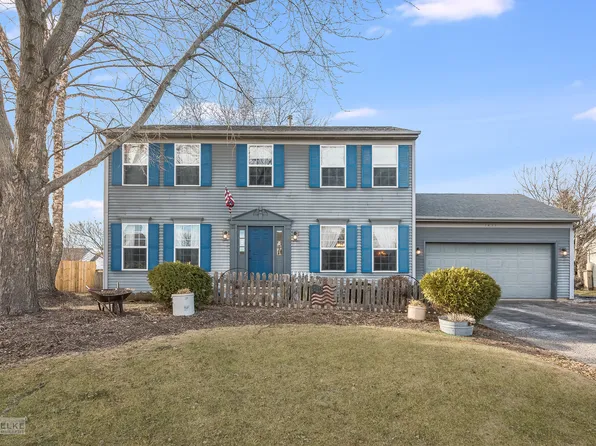 1433 Chestnut Ln, Yorkville, IL 60560