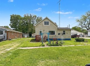 204 E Lake St, Ashkum, IL 60911