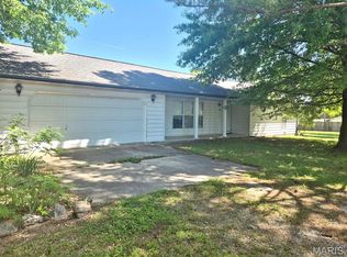14275 Camden Ln, Dixon, MO 65459