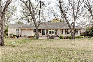 3rd image of 9529 Alta Mira Dr