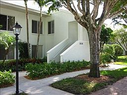 1st image of 776 Willowbrook Dr