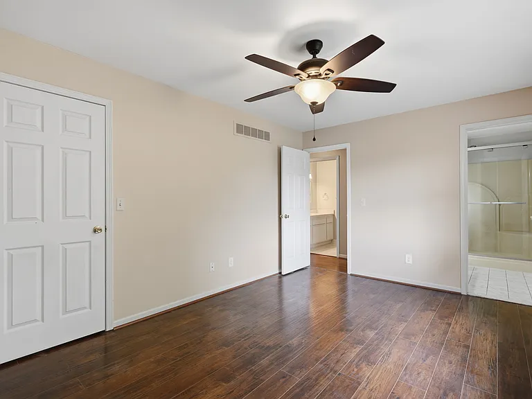 107 Hacker St — Photo 17
