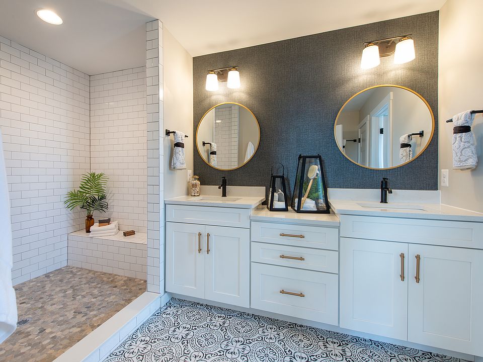 Owner s Bath