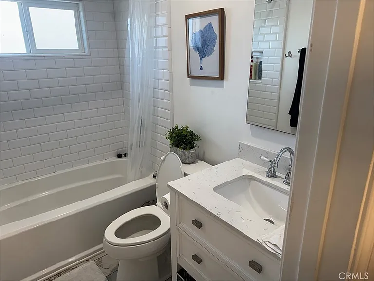 1398 Seacoast Dr #D — Photo 12