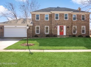 1355 Picardy Ln, Hoffman Estates, IL 60192