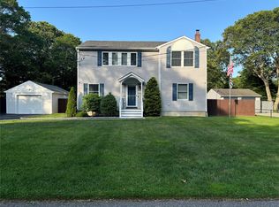 295 Whittier Dr, Mastic Beach, NY 11951
