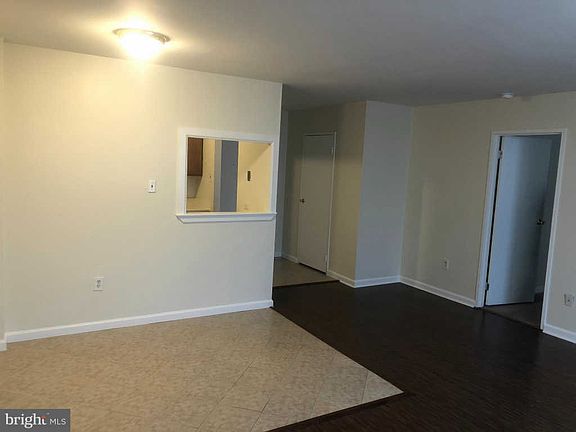 3rd image of 4901 Stenton Ave #536
