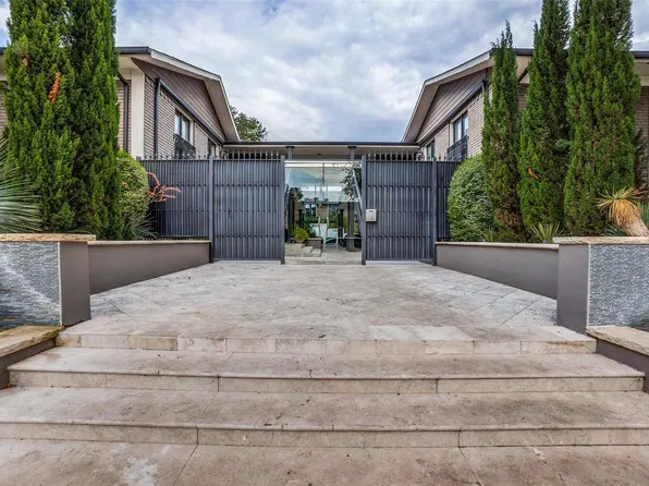 10209 Regal Oaks Dr APT 112, Dallas, TX 75230