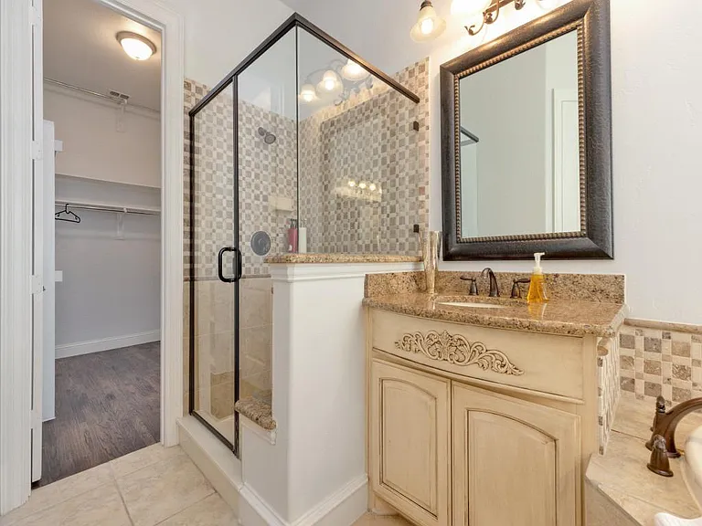 7918 Bishop Rd — Photo 21