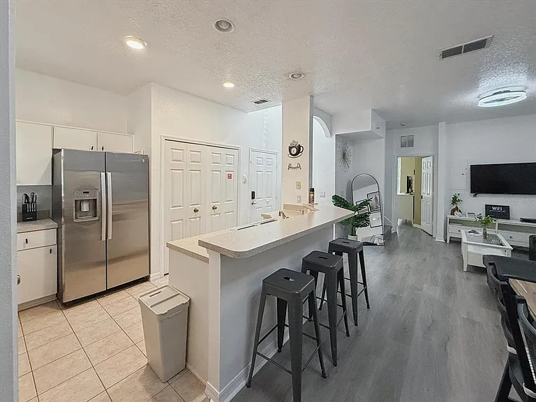 1302 S Beach Cir — Photo 9