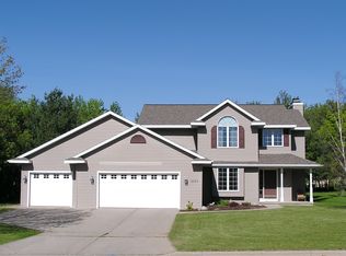 1357 Testarossa Trl, Green Bay, WI 54313