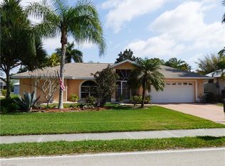 15271 Thornton Rd, Fort Myers, FL 33908