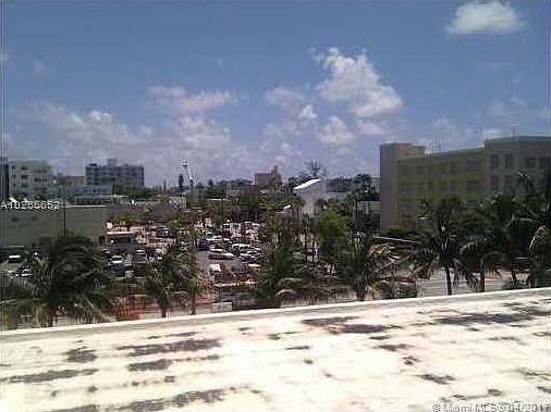 2nd image of 1000 West Ave APT 331