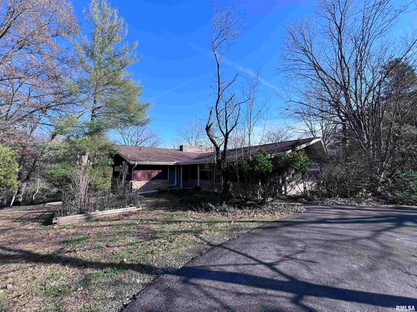 88 Dakota Rd, Carbondale, IL 62902