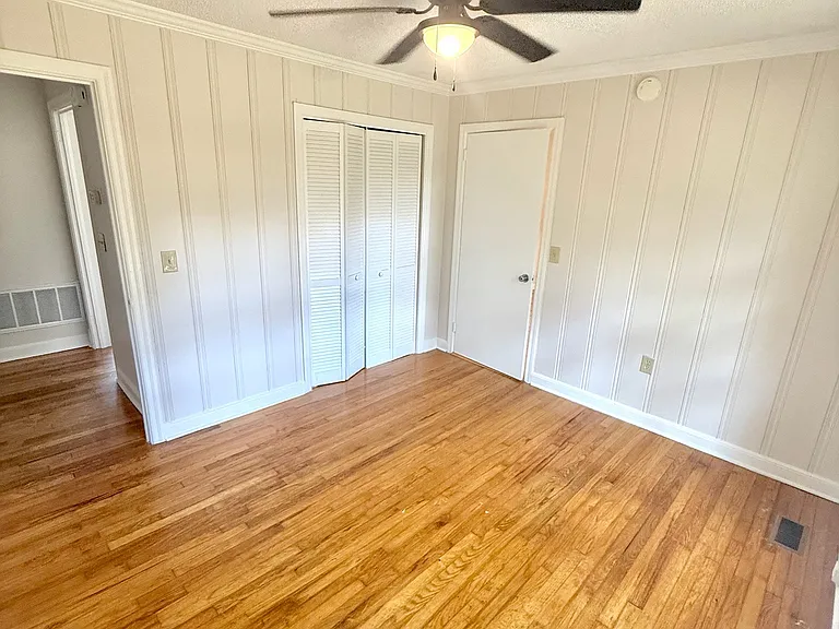 1035 Indigo Ave — Photo 14