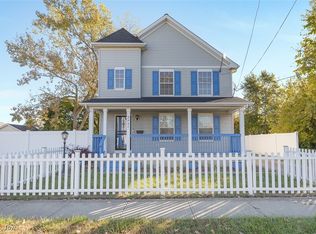 2427 E 63rd St, Cleveland, OH 44104