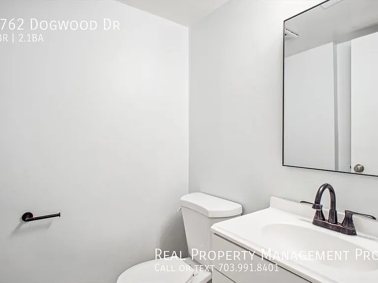 1762 Dogwood Dr — Photo 8