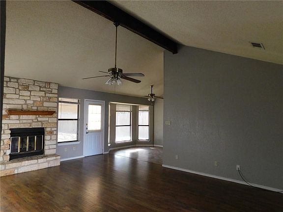 2nd image of 1611 Dove Haven Dr