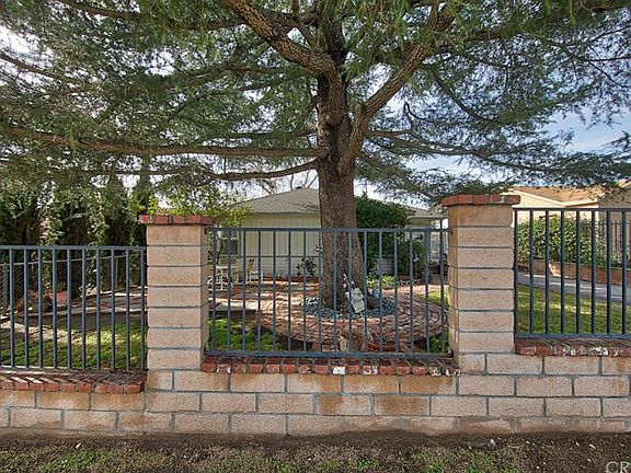 3rd image of 13609 Eldridge Ave