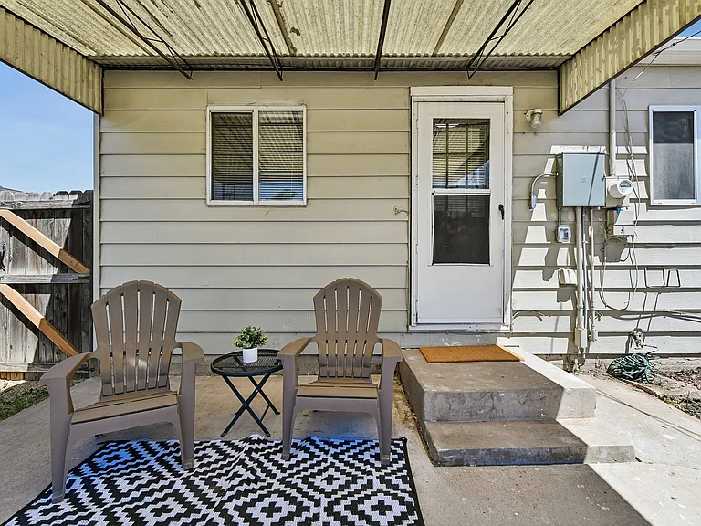 1291 Beeler St — Photo 10