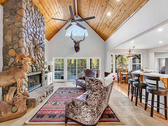 3rd image of 1341 Valley Ranch Dr