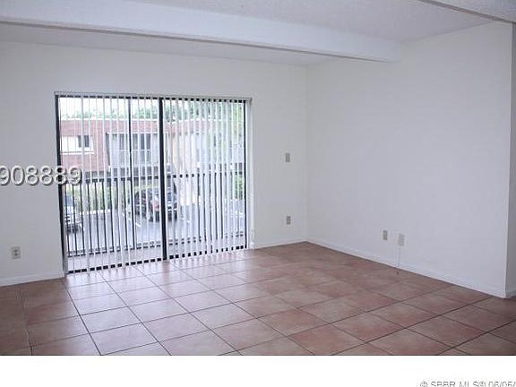2nd image of 1105 S Flagler Ave APT 605