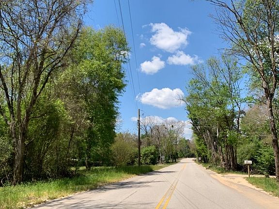 4th image of 253 Glenwood Dr