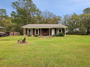 13497 S Fork Dr, Hamshire, TX 77622